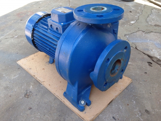 ขายปั้มน้ำหอยโข่ง ใบพัดเหล็กหล่อ Ebara 3HP. 380V สภาพสวยมาก ใช้งานมาน้อย ขนาดเข้า 2.5นิ้ว ออก 1.2นิ้ว พร้อมใช้งาน