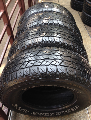 ยาง All Yokohama 265 70 16 กลางปี13 ดอกเยอะพร้อมใช้งาน ราคาไม่แพง