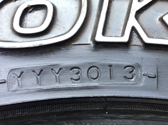 ยาง All Yokohama 265 70 16 กลางปี13 ดอกเยอะพร้อมใช้งาน ราคาไม่แพง