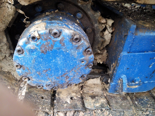 ขายรถแบคโฮ นิสสัน N35 ปั๊มนิ้วนาชิ ใบมีดดันหน้า ราคา 200000