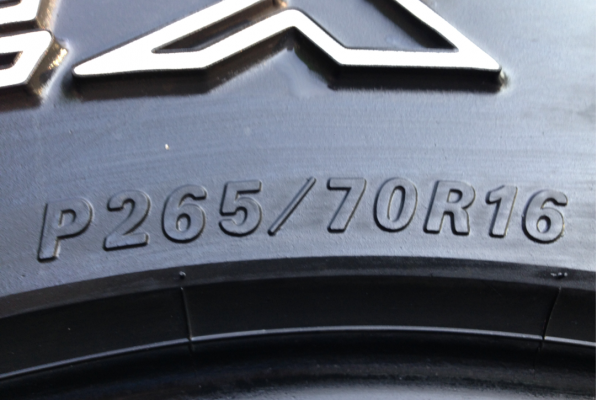 ยาง All FALKEN 265 70 16 กลางปี11 ดอกเต็ม ไม่มีปะ ใช้ยาว ราคาไม่แพง