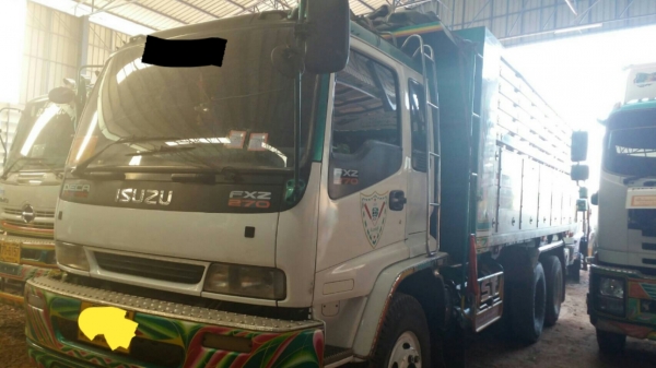 มี 2พ่วง สิบล้อ อีซูชุ 270ยูโร1-2ปี48และปี44 แม่ลูก3คาน ดั้มมีเนียม สภาพดีสวยบางเดิมพร้อมใช้ ทะเบียนพร้อมโอน