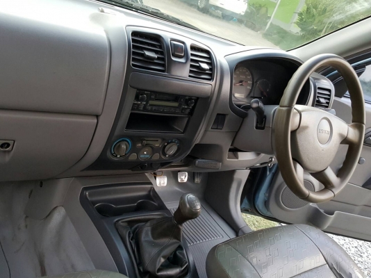 รถมือเดียว สีสวยมีรอยนิดหน่อยพร้อมใช้ พวงมาลัยทัมดา