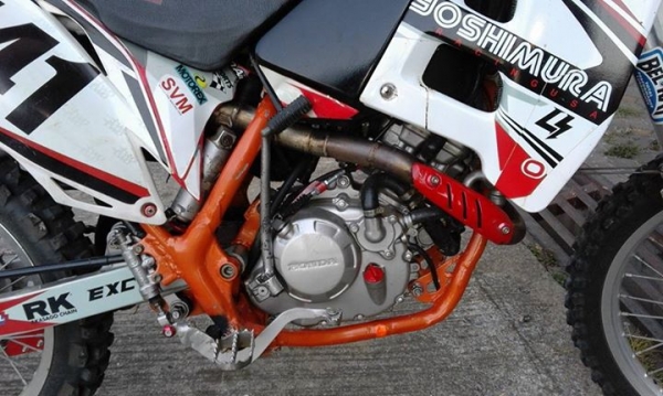 ลงขายดู suzuki ts 200 เครื่องโซนิค ชุดแต่ง เยอะ