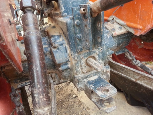 คูโบต้า L2600 ขนาด 26 แรง 4 สูบ พร้อมผานพรวน 5 ใบ สภาพดีเดิมๆ