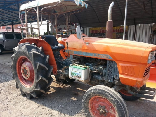 คูโบต้า L2600 ขนาด 26 แรง 4 สูบ พร้อมผานพรวน 5 ใบ สภาพดีเดิมๆ