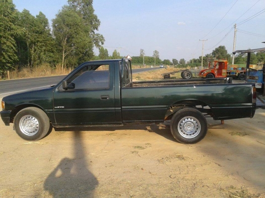 รถกระบะะสวยๆๆเครื่องดี90แรง แอร์เย็นคันซีสวย สนใจโทรมานะครับ