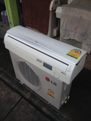 **** ขายแอร์ LG 9000 BTU สภาพสวย **** **** ขายแอร์ LG 9000 BTU สภาพสวย ****
