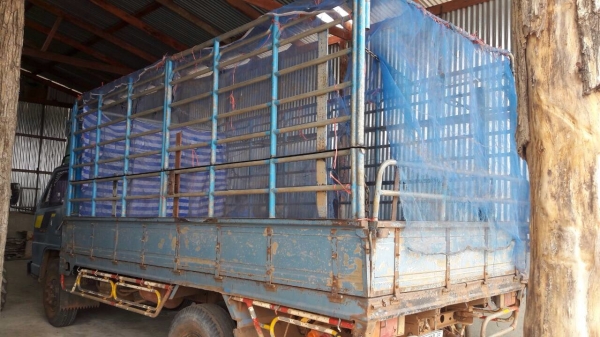 ขายรถหกล้อ ISUZU NPR59LU5 เครื่อง 4BD1-115 แรง หัวเดิมบาง พร้อมใช้งาน