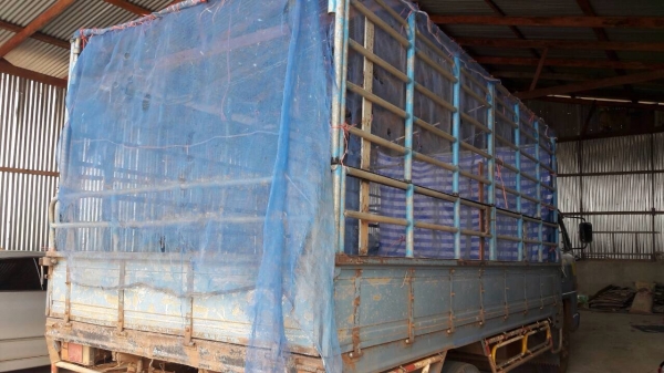 ขายรถหกล้อ ISUZU NPR59LU5 เครื่อง 4BD1-115 แรง หัวเดิมบาง พร้อมใช้งาน