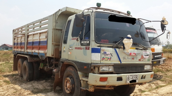 ขายด่วน HINOFM3HNLD 195แรงสองเพลาดั้มสภาพพร้อมใช้ราคาเบาๆโทร0856842587