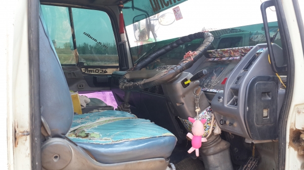 ขายด่วน HINOFM3HNLD 195แรงสองเพลาดั้มสภาพพร้อมใช้ราคาเบาๆโทร0856842587