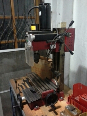 ขายเครื่อง mini milling ตั้งโต๊ะ มือสอง ไม่แพง ดูก่อนครับ ขายเครื่อง mini milling ตั้งโต๊ะ มือสอง ไม่แพง ดูก่อนครับ