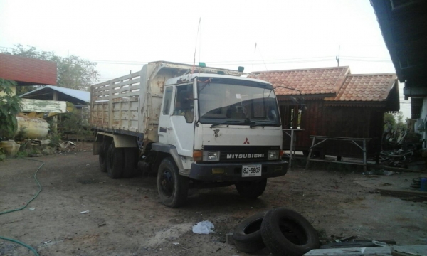 ขายดาวน์ ไอ้หลงMITSUBISHI FN527TD สภาพพร้อมใช้งาน จัดไว้24งวด งวดล่ะ22XXXกว่าบาทครับ เครื่องเกียร์พร้อมใช้งาน ครับ