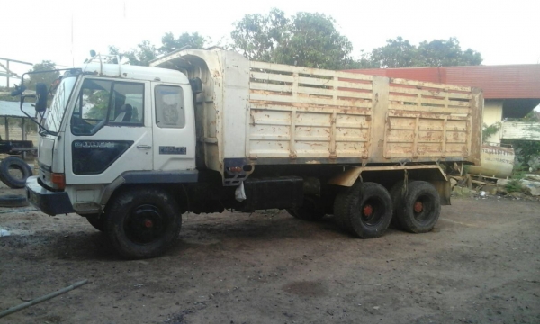 ขายดาวน์ ไอ้หลงMITSUBISHI FN527TD สภาพพร้อมใช้งาน จัดไว้24งวด งวดล่ะ22XXXกว่าบาทครับ เครื่องเกียร์พร้อมใช้งาน ครับ