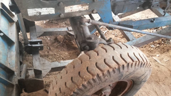 **285,000 บ.ต่อรอง/// รถไถ FORD 6600 T5 ตัวเต็ม เสื้อเรียบ เพลาเดียว พร้อมดันหน้าCMT+ผาน6SBT ตามสภาพพร้อมใช้ สัญญาซื้้อขาย **ขาย FORD 6600 T5 รถไถเพลาเดียว ยอดนิยม สภาพดี พร้อมใช้งาน TRACTOR FORD 6600 T5 เสื้อเรียบ ตัวเต็ม ไอดีกลม ปั้มกลม เครื่องเดิม ปั้ม