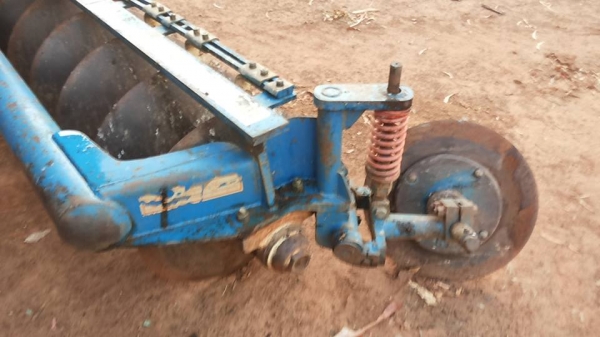 **285,000 บ.ต่อรอง/// รถไถ FORD 6600 T5 ตัวเต็ม เสื้อเรียบ เพลาเดียว พร้อมดันหน้าCMT+ผาน6SBT ตามสภาพพร้อมใช้ สัญญาซื้้อขาย **ขาย FORD 6600 T5 รถไถเพลาเดียว ยอดนิยม สภาพดี พร้อมใช้งาน TRACTOR FORD 6600 T5 เสื้อเรียบ ตัวเต็ม ไอดีกลม ปั้มกลม เครื่องเดิม ปั้ม