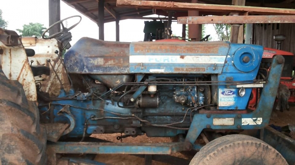 **285,000 บ.ต่อรอง/// รถไถ FORD 6600 T5 ตัวเต็ม เสื้อเรียบ เพลาเดียว พร้อมดันหน้าCMT+ผาน6SBT ตามสภาพพร้อมใช้ สัญญาซื้้อขาย **ขาย FORD 6600 T5 รถไถเพลาเดียว ยอดนิยม สภาพดี พร้อมใช้งาน TRACTOR FORD 6600 T5 เสื้อเรียบ ตัวเต็ม ไอดีกลม ปั้มกลม เครื่องเดิม ปั้ม