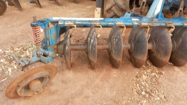 **285,000 บ.ต่อรอง/// รถไถ FORD 6600 T5 ตัวเต็ม เสื้อเรียบ เพลาเดียว พร้อมดันหน้าCMT+ผาน6SBT ตามสภาพพร้อมใช้ สัญญาซื้้อขาย **ขาย FORD 6600 T5 รถไถเพลาเดียว ยอดนิยม สภาพดี พร้อมใช้งาน TRACTOR FORD 6600 T5 เสื้อเรียบ ตัวเต็ม ไอดีกลม ปั้มกลม เครื่องเดิม ปั้ม