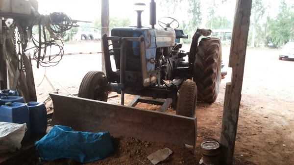 **285,000 บ.ต่อรอง/// รถไถ FORD 6600 T5 ตัวเต็ม เสื้อเรียบ เพลาเดียว พร้อมดันหน้าCMT+ผาน6SBT ตามสภาพพร้อมใช้ สัญญาซื้้อขาย **ขาย FORD 6600 T5 รถไถเพลาเดียว ยอดนิยม สภาพดี พร้อมใช้งาน TRACTOR FORD 6600 T5 เสื้อเรียบ ตัวเต็ม ไอดีกลม ปั้มกลม เครื่องเดิม ปั้ม