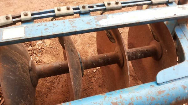 **285,000 บ.ต่อรอง/// รถไถ FORD 6600 T5 ตัวเต็ม เสื้อเรียบ เพลาเดียว พร้อมดันหน้าCMT+ผาน6SBT ตามสภาพพร้อมใช้ สัญญาซื้้อขาย **ขาย FORD 6600 T5 รถไถเพลาเดียว ยอดนิยม สภาพดี พร้อมใช้งาน TRACTOR FORD 6600 T5 เสื้อเรียบ ตัวเต็ม ไอดีกลม ปั้มกลม เครื่องเดิม ปั้ม