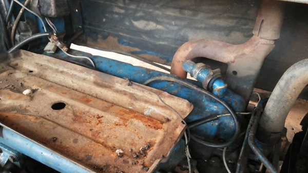 **285,000 บ.ต่อรอง/// รถไถ FORD 6600 T5 ตัวเต็ม เสื้อเรียบ เพลาเดียว พร้อมดันหน้าCMT+ผาน6SBT ตามสภาพพร้อมใช้ สัญญาซื้้อขาย **ขาย FORD 6600 T5 รถไถเพลาเดียว ยอดนิยม สภาพดี พร้อมใช้งาน TRACTOR FORD 6600 T5 เสื้อเรียบ ตัวเต็ม ไอดีกลม ปั้มกลม เครื่องเดิม ปั้ม