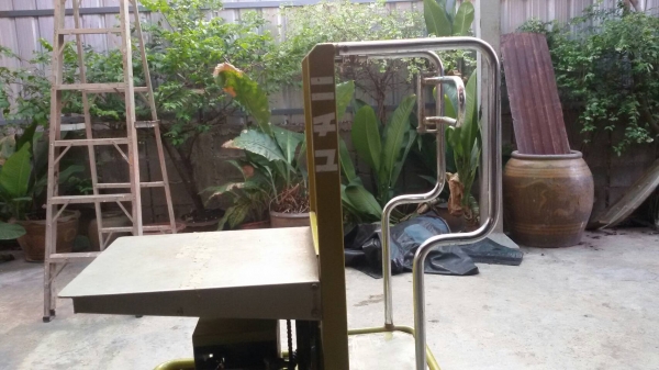 ลิฟยกของ ไฟฟ้า