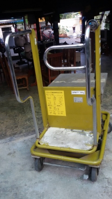 ลิฟยกของ ไฟฟ้า