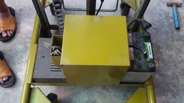 ลิฟยกของ ไฟฟ้า