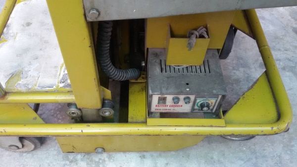 ลิฟยกของ ไฟฟ้า