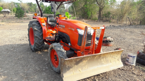 ขายรถไถคูโบต้าL4708ใบมีดผาล6พร้อมใช้ครับ ขายรถไถคูโบต้าL4708ใบมีดผาล6พร้อมใช้ครับ