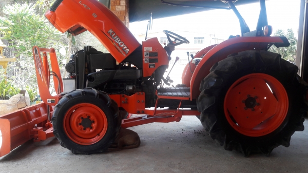 ขายรถไถคูโบต้าL4708ใบมีดผาล6พร้อมใช้ครับ ขายรถไถคูโบต้าL4708ใบมีดผาล6พร้อมใช้ครับ
