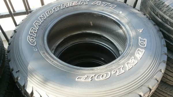 DUNLOP ดอกat30x9.5x15 ปี11 4เส้น