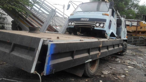 ขาย6ล้อเครน อีซูซุร็อคกี้175 เครน3ต้น2ปอก แชชซีFRR กระบะยาว5.50เมตร พร้อมใช้งาน ขาย6ล้อเครน อีซูซุร็อคกี้175 เครน3ต้น2ปอก แชชซีFRR กระบะยาว5.50เมตร พร้อมใช้งาน