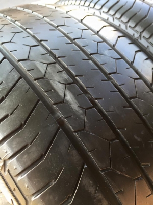 ขายยาง DUNLOP SP SPORT270 Japan 225-50-18 ปี13 ดอกสวย สภาพดีมาก คู่ละ 2,500 บาท