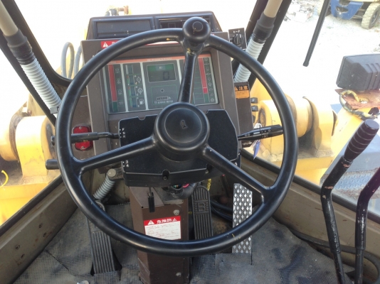 KOMATSU WA300-1 ซีเรียลสูง 30,000 กว่า ญี่ปุ่นแท้ สภาพสวย ยางสวย 90\% โทร.090-986-2521 อ๊อบ