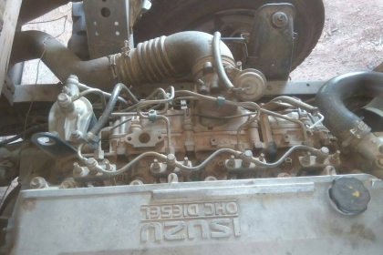 หกล้อ อีซุซุ NPR120ปี40 ยาว 4.30ม รถห้างสภาพดีพร้อมใช้ เล่มทะเบียนพร้อมโอน