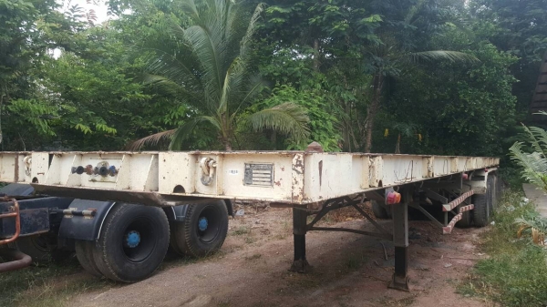 ขายหางพื้นเรียบสามมิตร 3 เพลาปี 2545 ราคา 350000