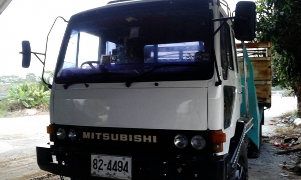 สิบล้อ เทนเลอร์ มิตซู FN516M 6D16-195เพาเดียว ท้ายลากต่อใหม่ บรรทุกแม็คโค 120-200 สภาพดีสวยพร้อมใช้ ทะเบียนพร้อมโอน