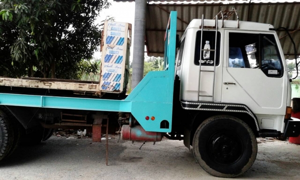 สิบล้อ เทนเลอร์ มิตซู FN516M 6D16-195เพาเดียว ท้ายลากต่อใหม่ บรรทุกแม็คโค 120-200 สภาพดีสวยพร้อมใช้ ทะเบียนพร้อมโอน