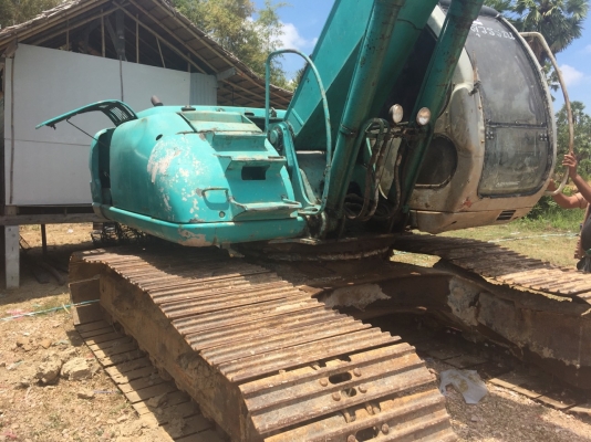 ขายรถแบคโฮ KOBELCO SK200-Vธรรมดา เอกสารเล่มทะเบียน ราคา 800000