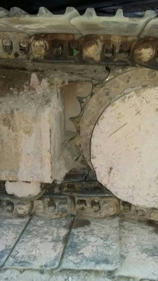 ขายรถแบคโฮ HITACHI EX200-3 เอกสารเล่มทะเบียน ระบบไฟเต็ม แอร์พร้อม ราคา 600000