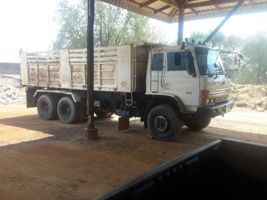 ขายด่วน HINO SUMO 227  สภาพสวยพร้อมใช้งาน เครื่องแน่นดี เกียร์3M คานหน้า ZM ชโลร์เดิม คัชชีสวย กระบะสามมิตร เอกสสรเล่มทะเบียนพร้อมโอน
