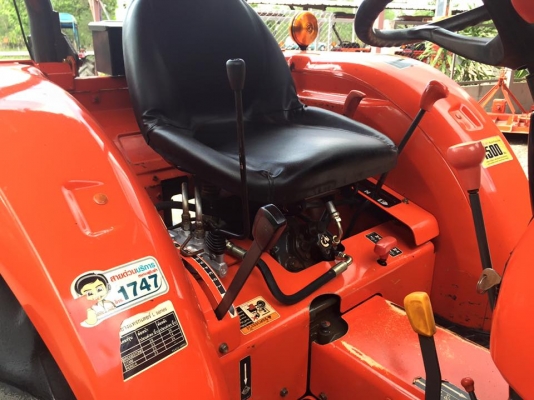 ขายรถไถ Kubota L3608(4WD) พร้อมใบมีดและเครื่องตัดหญ้าLCSใหม่ รถสวยพร้อมใช้งาน