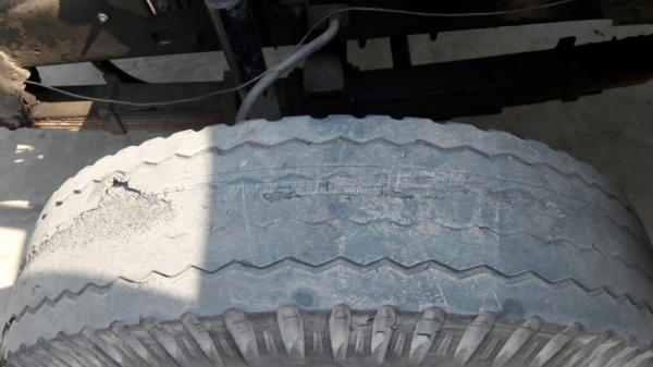 6 ล้อ HINO  พื้นเรียบ รุ่นรถFC2W  120 แรงม้า   กระบะยาว ยาว5.50 เมตร