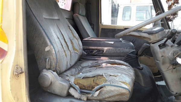 6 ล้อ HINO  พื้นเรียบ รุ่นรถFC2W  120 แรงม้า   กระบะยาว ยาว5.50 เมตร