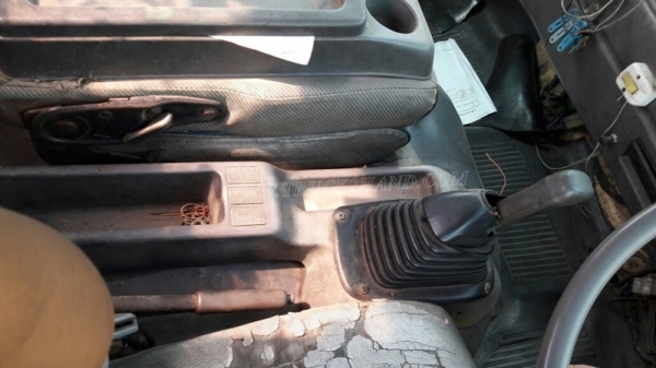 6 ล้อ HINO  พื้นเรียบ รุ่นรถFC2W  120 แรงม้า   กระบะยาว ยาว5.50 เมตร