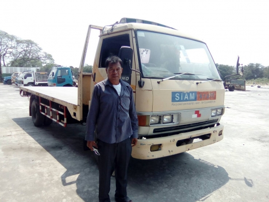 6 ล้อ HINO  พื้นเรียบ รุ่นรถFC2W  120 แรงม้า   กระบะยาว ยาว5.50 เมตร
