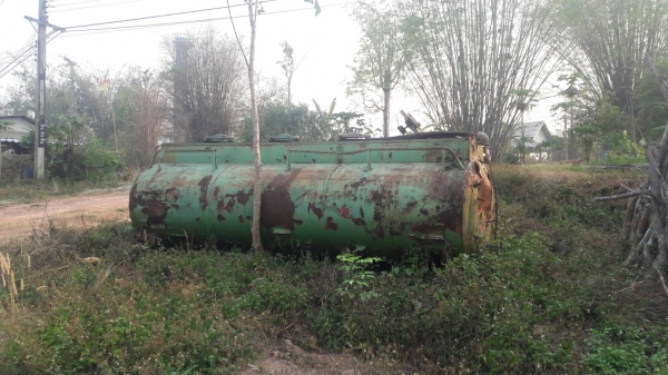 ขายถังรถน้ำมันสภาพดีราคาถูก ขนาดกว้าง2.5เมตร ยาว 4.5เมตร ขายถังรถน้ำมันสภาพดีราคาถูก ขนาดกว้าง2.5เมตร ยาว 4.5เมตร