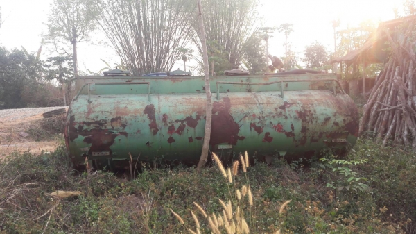 ขายถังรถน้ำมันสภาพดีราคาถูก ขนาดกว้าง2.5เมตร ยาว 4.5เมตร ขายถังรถน้ำมันสภาพดีราคาถูก ขนาดกว้าง2.5เมตร ยาว 4.5เมตร